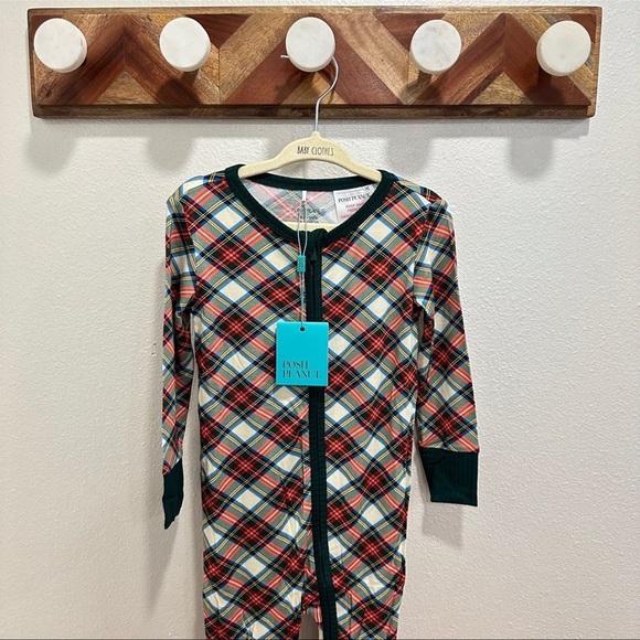 POSH PEANUT PP CHRISTMAS XMAS HOLIDAY PAJAMA FOOTIE MARQUI TARTAN PLAID 18-24M - Picture 3 of 6